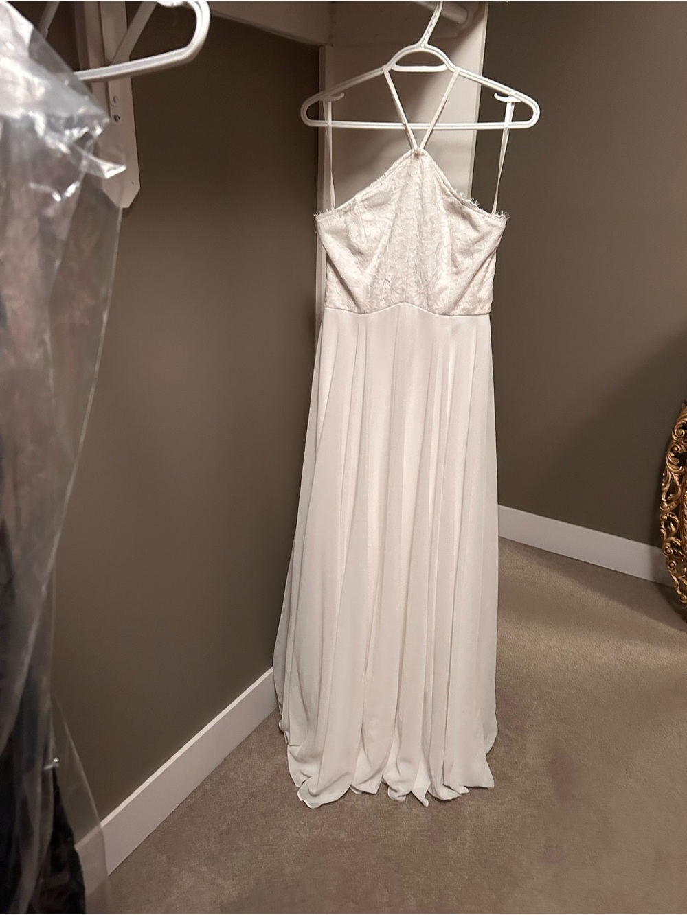 White Lace Halter Chiffon Wedding Dress
